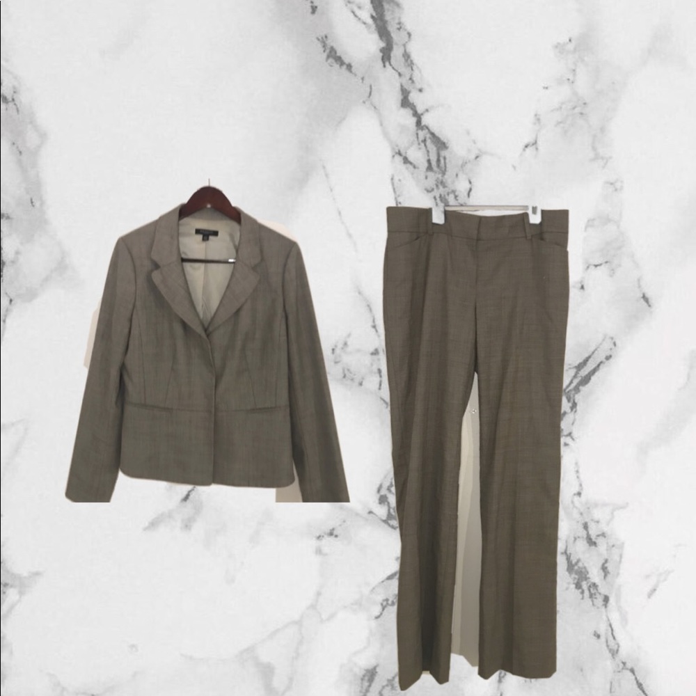 Womens Ann Taylor Tall Suit Set